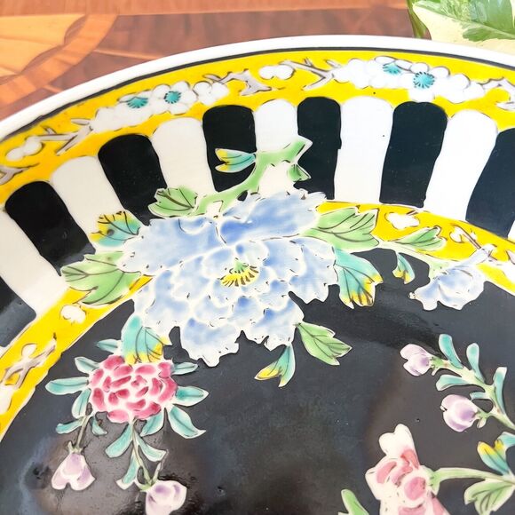 Vintage 10in Japanese Famille Noir Bowl Yamatoku Peony Black White Chinoiserie - Picture 6 of 9